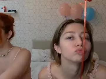 Girls: discover live performances with matured cam models, from teasing to fixations, in a variety of stunning live sex cams.