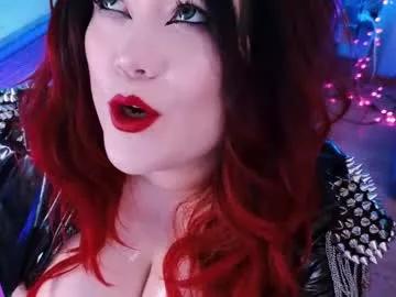 Girls: discover live performances with matured cam models, from teasing to fixations, in a variety of stunning live sex cams.