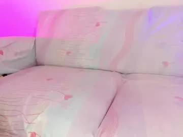 Girls: discover live performances with matured cam models, from teasing to fixations, in a variety of stunning live sex cams.