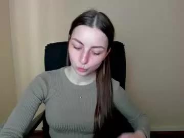 Girls: discover live performances with matured cam models, from teasing to fixations, in a variety of stunning live sex cams.