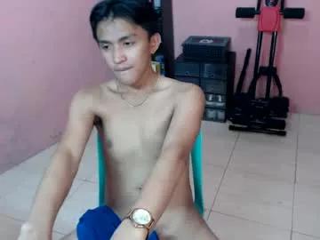 xxhotpetiteboyxx from Chaturbate