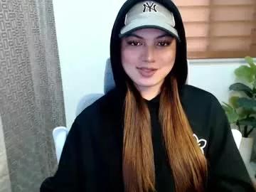 xxjulielovesyouxx from Chaturbate