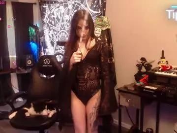 Girls: discover live performances with matured cam models, from teasing to fixations, in a variety of stunning live sex cams.