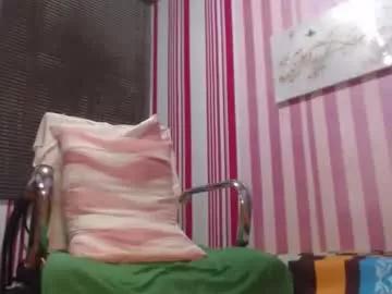 xxrowenatastycockforyouxx from Chaturbate