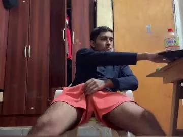 y0ungwithbrowndick from Chaturbate is Freechat