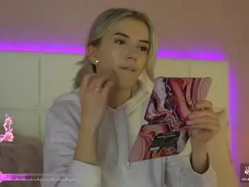 yannajeen from Chaturbate