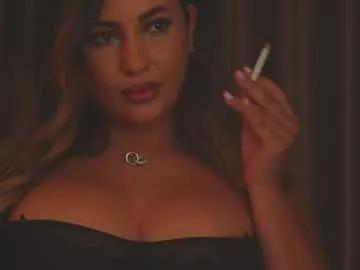 Girls: discover live performances with matured cam models, from teasing to fixations, in a variety of stunning live sex cams.