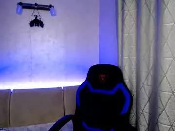 Girls: discover live performances with matured cam models, from teasing to fixations, in a variety of stunning live sex cams.