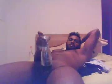 Girls: discover live performances with matured cam models, from teasing to fixations, in a variety of stunning live sex cams.