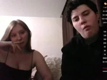 Girls: discover live performances with matured cam models, from teasing to fixations, in a variety of stunning live sex cams.