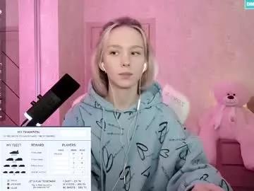 Girls: discover live performances with matured cam models, from teasing to fixations, in a variety of stunning live sex cams.