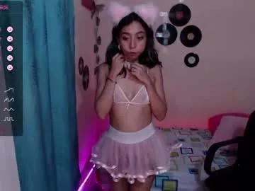 Girls: discover live performances with matured cam models, from teasing to fixations, in a variety of stunning live sex cams.