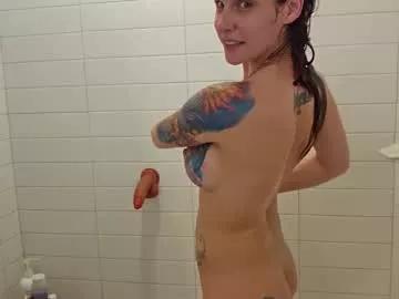Girls: discover live performances with matured cam models, from teasing to fixations, in a variety of stunning live sex cams.