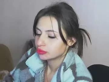 Girls: discover live performances with matured cam models, from teasing to fixations, in a variety of stunning live sex cams.