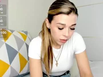 Girls: discover live performances with matured cam models, from teasing to fixations, in a variety of stunning live sex cams.
