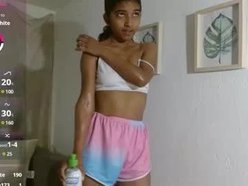 yuliethpetite from Chaturbate is Freechat