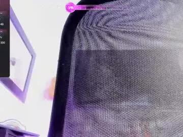 zacckurro from Chaturbate