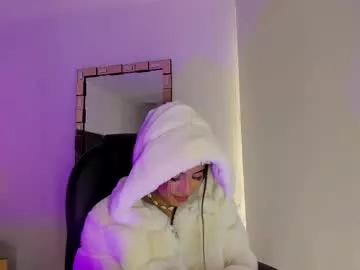 zaralim from Chaturbate