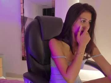 zaralim from Chaturbate