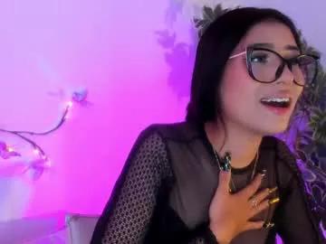 zaralim from Chaturbate