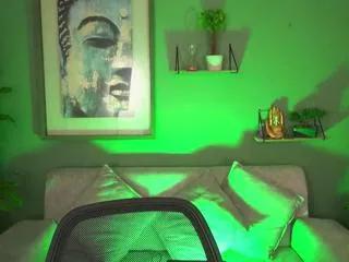 aaron_foox on Flirt4Free 