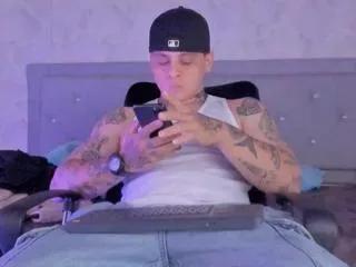 dennis_munera on Flirt4Free 