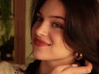 juliana_catlow on Flirt4Free 