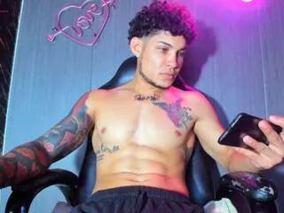 junior_lewis on Flirt4Free 