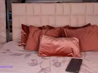 lady_moonroe on Flirt4Free 