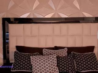 lady_moonroe on Flirt4Free 