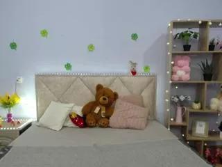 lola_del on Flirt4Free 