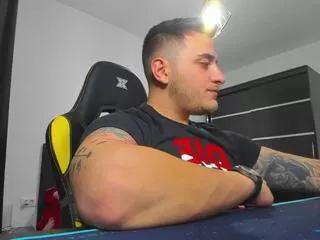 ruben_deniro on Flirt4Free 