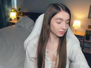 synnove_cheatwood on Flirt4Free 