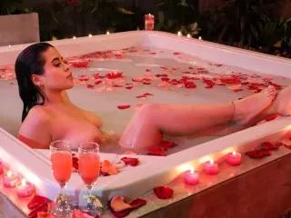 AgathaVegaa on Streamate 