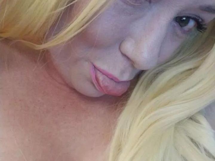 brookeride from Streamate