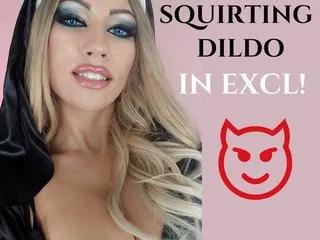 LiaLennice from Streamate