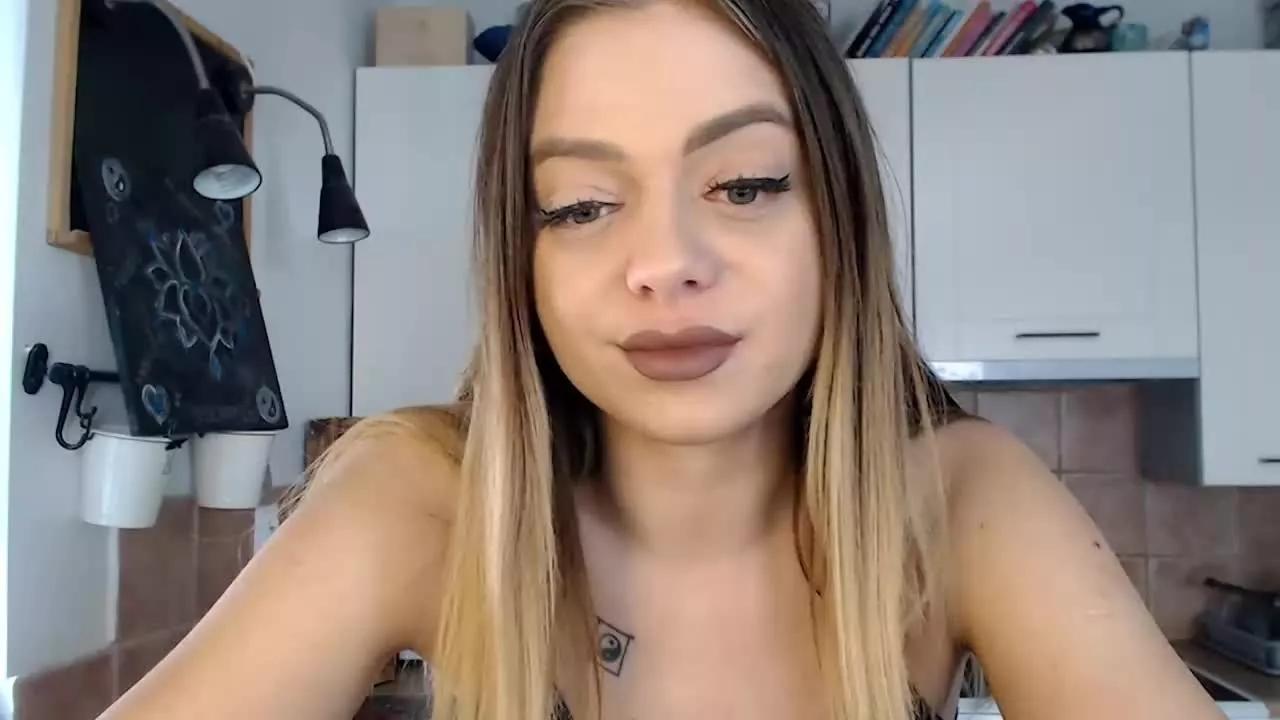 BuffyLust on Streamray 