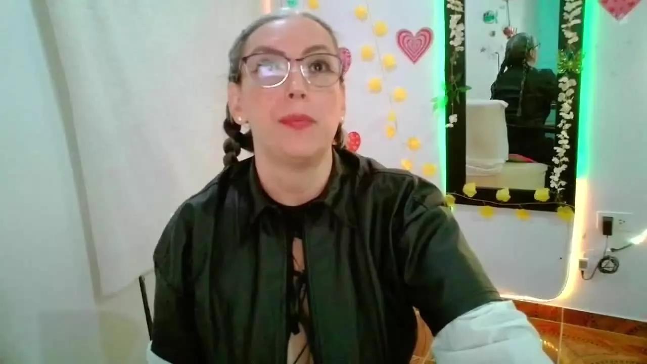 NathalyEva