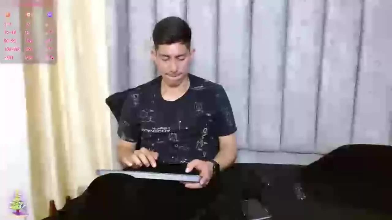Noahbig1 on Streamray 