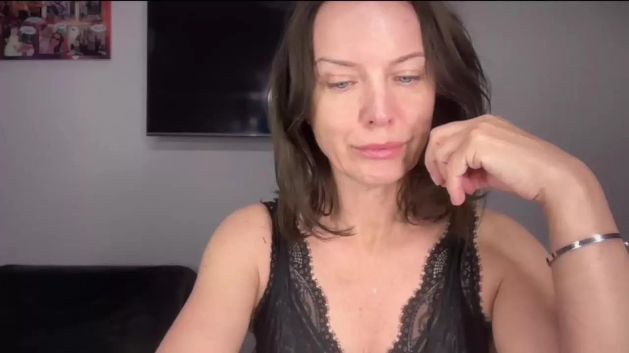 RachelCat on Streamray 