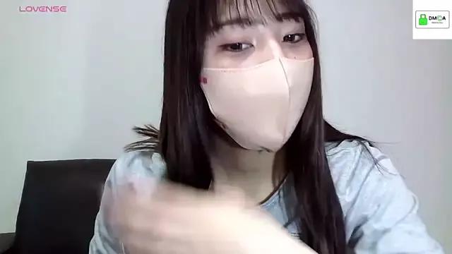 --Amu-- from StripChat