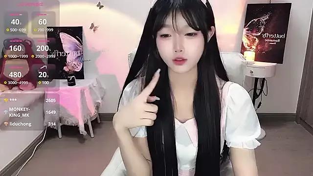 -EEBABY from StripChat