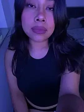 Girls: discover live performances with matured cam models, from teasing to fixations, in a variety of stunning live sex cams.