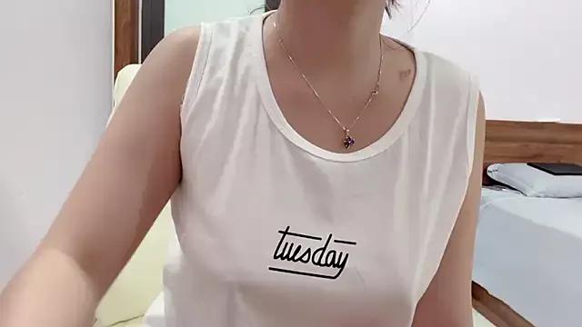 _____Lunaa_____ from StripChat