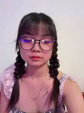 ___KARA___ on StripChat