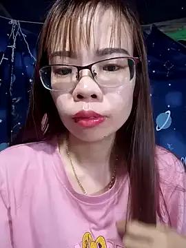 Girls: discover live performances with matured cam models, from teasing to fixations, in a variety of stunning live sex cams.
