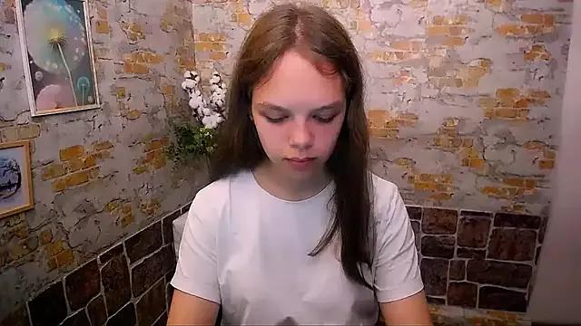 _Alice_in_wonderland from StripChat is Freechat