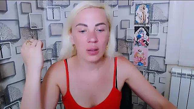 _AmandaGold_ from StripChat is Freechat