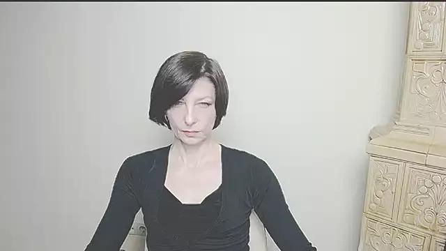 Girls: discover live performances with matured cam models, from teasing to fixations, in a variety of stunning live sex cams.