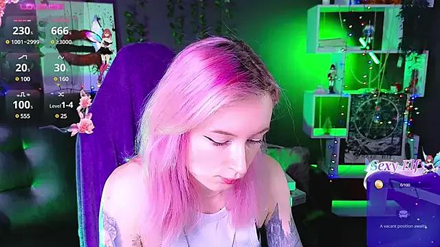 Girls: discover live performances with matured cam models, from teasing to fixations, in a variety of stunning live sex cams.